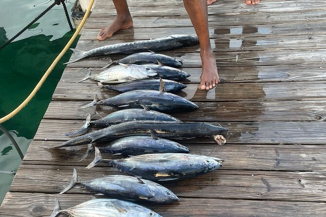 Private 6 Hour Fishing Charter in Nassau - The crew and booking communication
