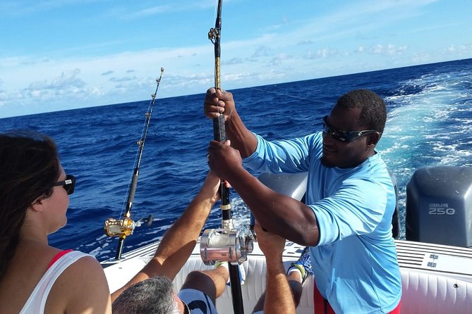 Private 6hr Deep Sea Fishing Charter on "Angler Management" - Why the 48-foot Angler Management matters