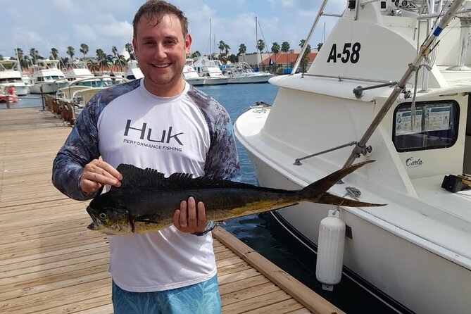 Private Afternoon Fishing Charter in Aruba - What happens when the fish come aboard