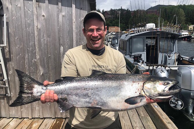 Private Alaska Salmon Fishing—Up to 6 Guests, Priced by Group - Salmon season from May through October
