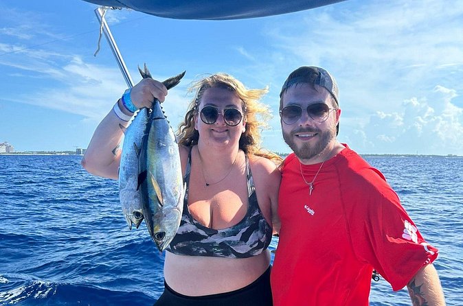 Private Bahamas Boat Fishing and Turtle Snorkeling Tour - Sandy Cay: a small island with a big photo appeal