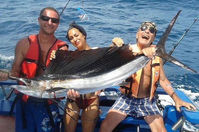 Private Boat Fishing TROLLING & SPINNING From Phuket - Noon lunch, fruit, and a possible fish story