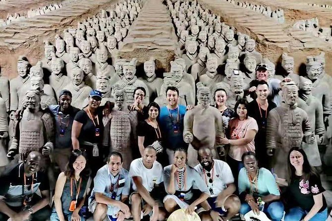Private Day Tour of Terracotta Warriors,Cave House and Han Yangling Mausoleum - The 8:00 am Pickup and Private Road Time