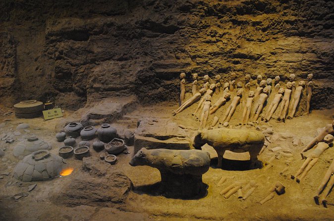 Private Day Tour of Terracotta Warriors,Cave House and Han Yangling Mausoleum - Should You Book This Private Xi’an Tour?