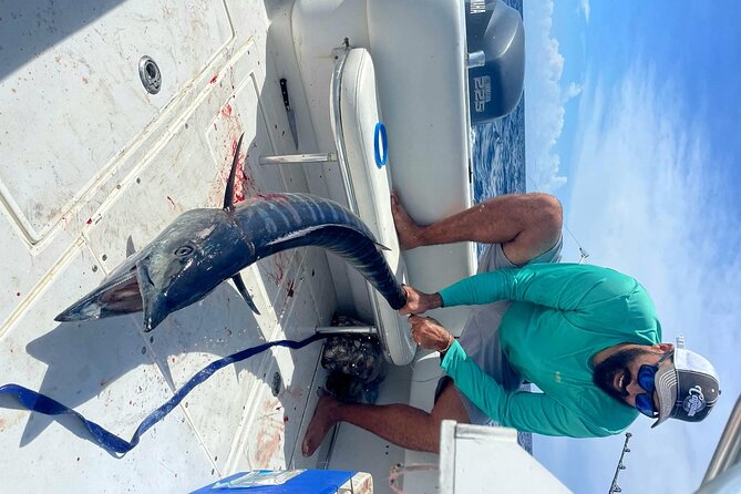 Private Deep Sea Fishing Experience in Grand Cayman - Five hours of changing tactics, not one fixed routine