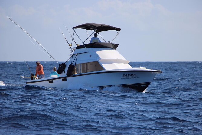Private fishing charter Bertram 31ft 6 pax max if you don't fish you don't pay - How the fishing day usually unfolds