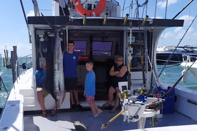Private fishing charter Boat 48ft 12 pax Good Marlin and Sailfish - Starting at Marina Sunset Club Lagoon