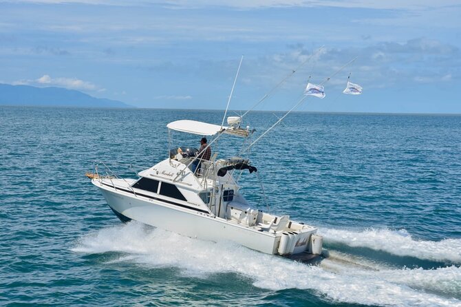 Private Fishing Charter in Puerto Vallarta for up to 6 people - Key Points at a Glance