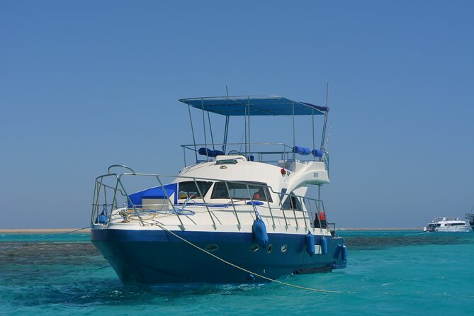 Private Fishing Day Boat With Equipment and Transfer – Hurghada - Who will enjoy this most