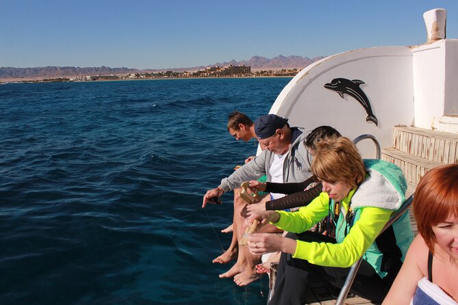 Private Fishing Full Day Boat and Snorkeling Sea Trip -Hurghada - Seafood lunch and a slower afternoon