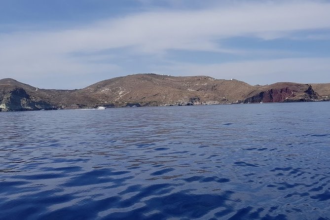 Private Fishing Tour - Sunset (transportation included) - A quieter alternative to the caldera boat scene