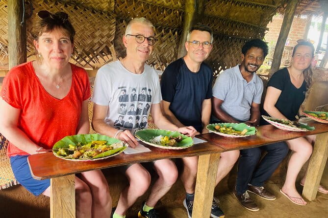 Private Galle Day Tour with River Safari, Stilt fishing & Turtles - How moonstone mining adds local context