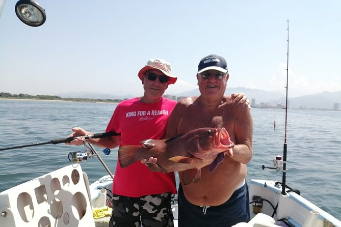 Private Inshore Fishing Adventure in Puerto Vallarta with Snacks - Guacamole, drinks, and the missing bathroom