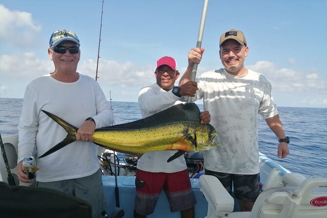 Private Inshore Fishing Adventure in Puerto Vallarta with Snacks - Choosing between big-game trolling and bottom fishing