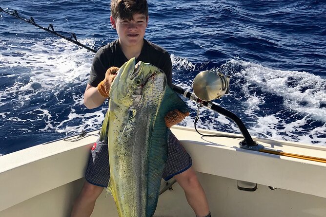 Private Luxury Sportfishing Experience Aboard Limitless - A useful backup plan near the reef