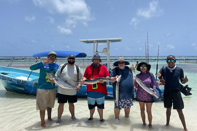 Private sport fishing in costa maya, mahahual 4 hrs - The crew makes the difference