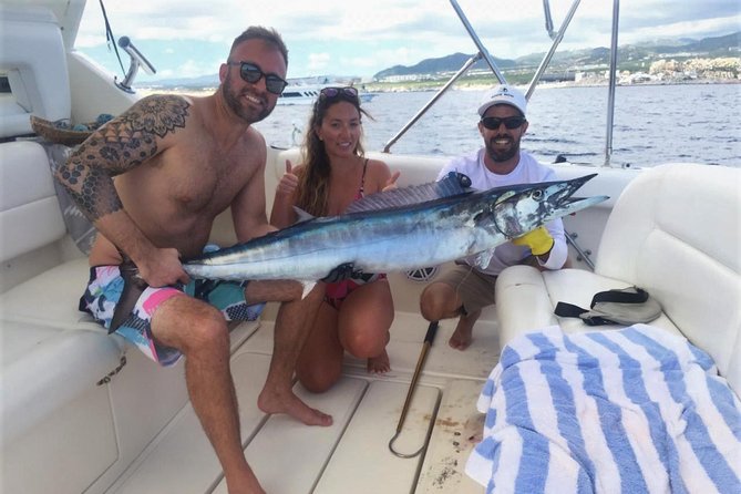 Private Yacht Ultimate Fishing and Snorkeling Adventure - 6 Hours - Santa Maria and Chileno Bay for swimming and snorkeling