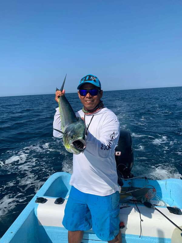 Puerto: Fishing Experience Marlin, Sailfish, Tuna or Dorado - Fresh bait, professional tackle, and a practical setup