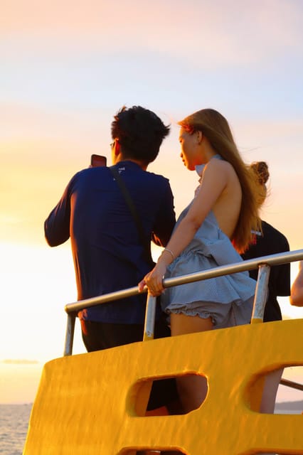 RedRiverTours - Enjoying Sunset & Night Squid Fishing - Booking advice and cancellation details