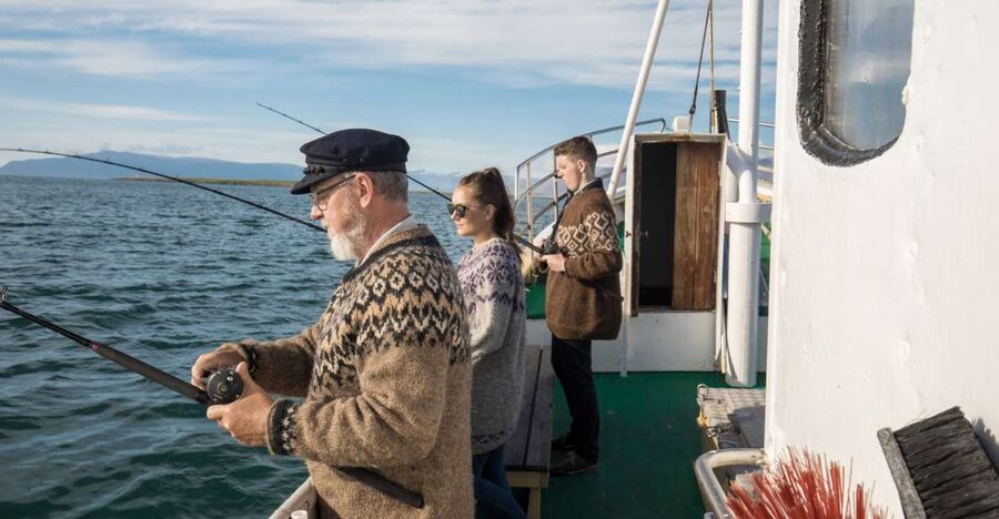 Reykjavik: 3-Hour Sea Angling Gourmet Experience Tour - Fishing the cod grounds of Faxaflói