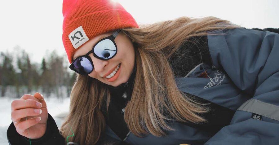 Rovaniemi: Guided Ice Fishing Experience - What the $119 price includes