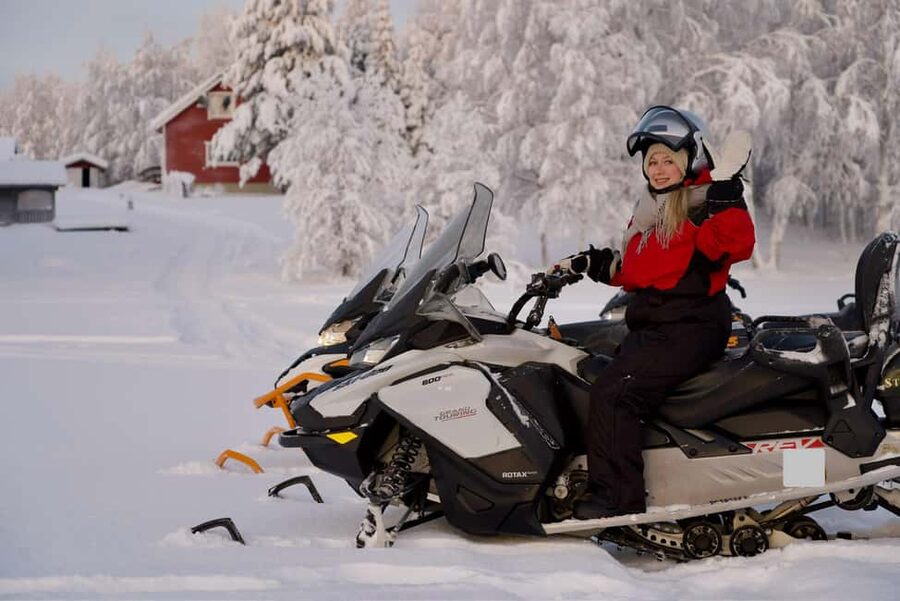 Rovaniemi: Ice Fishing and Snowmobile Tour with Snacks - Key points to know before booking