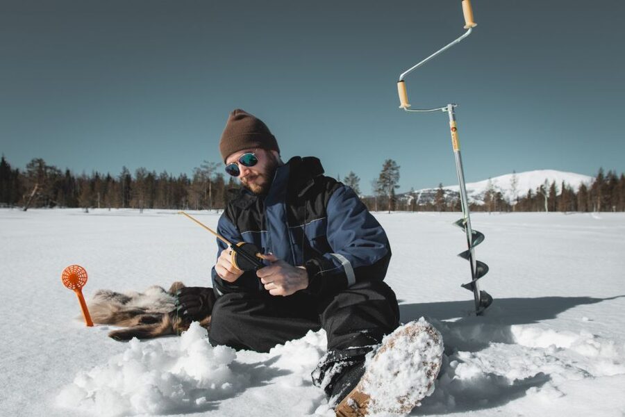 Saariselkä: Arctic Ice Fishing Experience - How likely are you to catch a fish?