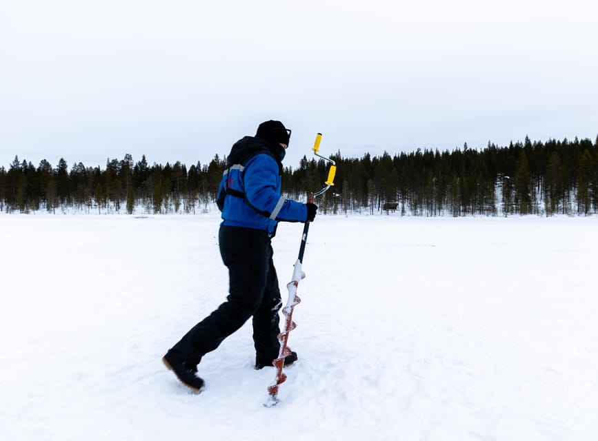 Saariselkä: Ice Fishing Safari by Snowmobile - Setting off from the Lapponia Tours Safari House