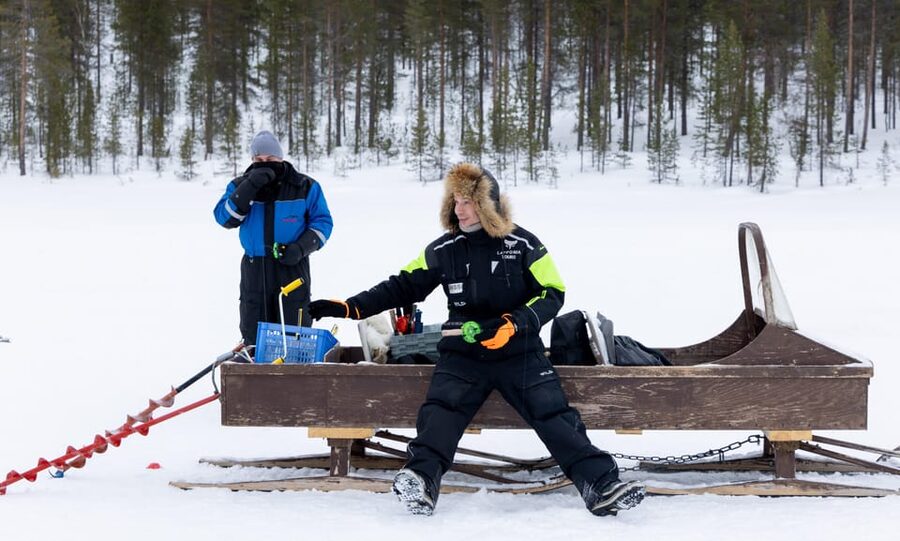 Saariselkä: Ice Fishing Safari by Snowmobile - Learning the Finnish art of ice fishing