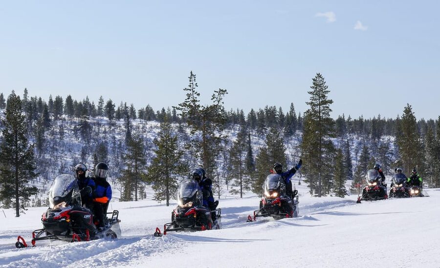 Saariselkä: Ice Fishing Safari by Snowmobile - Snowmobile trails through forests and open fells