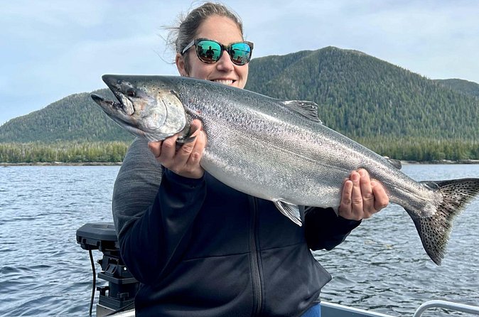 Salmon Fishing in the Salmon Capital of the World - Weather, Timing, and Booking Advice