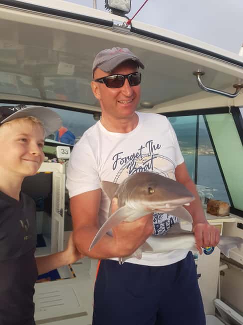 Santa Cruz de Tenerife: Private Family Fishing Tour - Drinks, snacks, and a possible fresh lunch