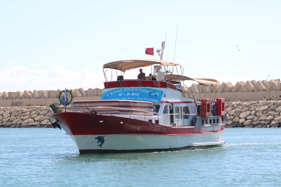 Sea excursion with BBQ, fishing, and swimming - Swimming, fins, and a look below the surface