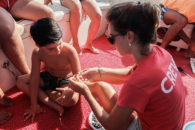 Shared trip with fishing and visit the beauty of Capri island - Who should book this Capri experience?