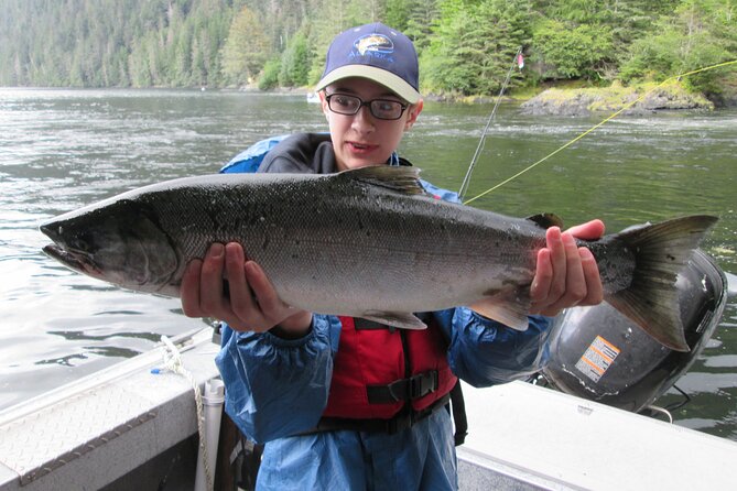 Sitka Eco-Friendly 5-hour Catch & Release Private Fishing Charter - Getting aboard Suzy Q