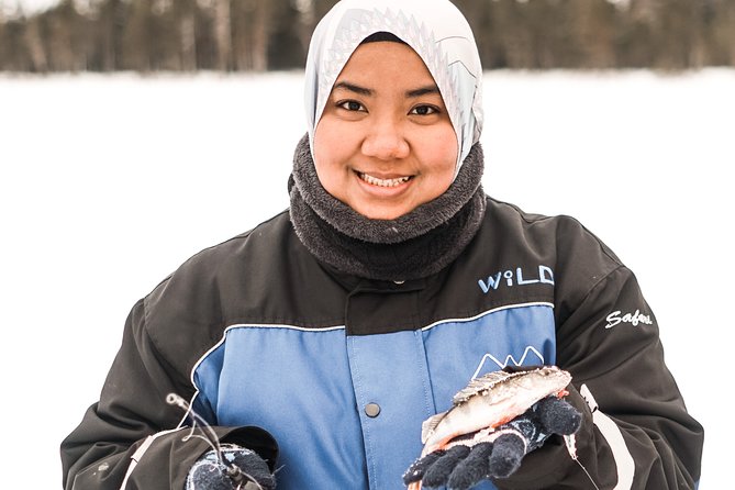 Snowshoeing and Ice Fishing Tour - Waiting for a fish, and knowing what to expect