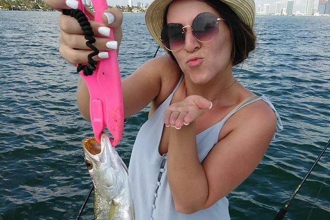 Tampa Bay Inshore Fishing Charters - Meeting at Gandy Boat Ramp
