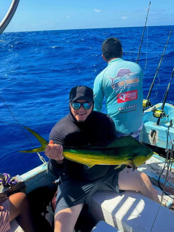 Tulum: Sport Fishing Experience with Ceviche - Fishing for tuna, marlin, dorado, and sailfish