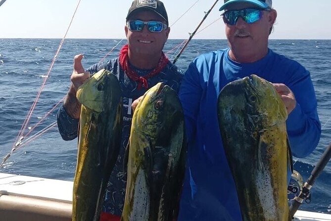 Ultimate Fishing Experience in Cabo - El Arco and Cabo’s famous shoreline