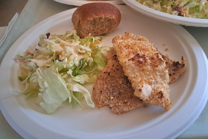 Ultimate Ice Fishing with Lunch - The fishing license is your responsibility