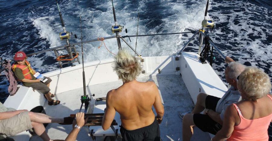 Vilamoura: Algarve Reef Fishing Boat Trip with Gear Included - Fishing over the Algarve reef